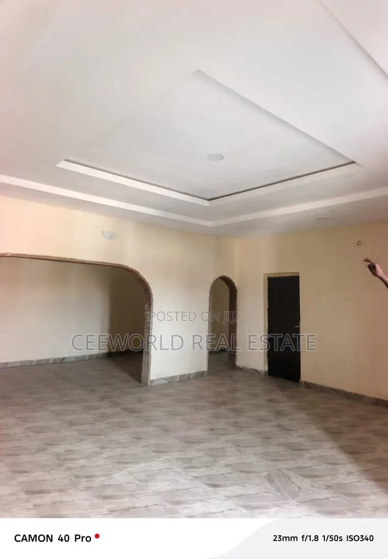 3bdrm Apartment in Alegongo Estate for rent in Akobo