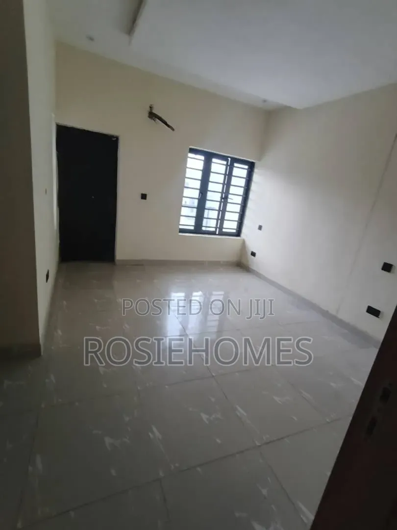 2bdrm Duplex in Ogombo, Abraham Adesanya Estate for rent in Abraham Adesanya Estate