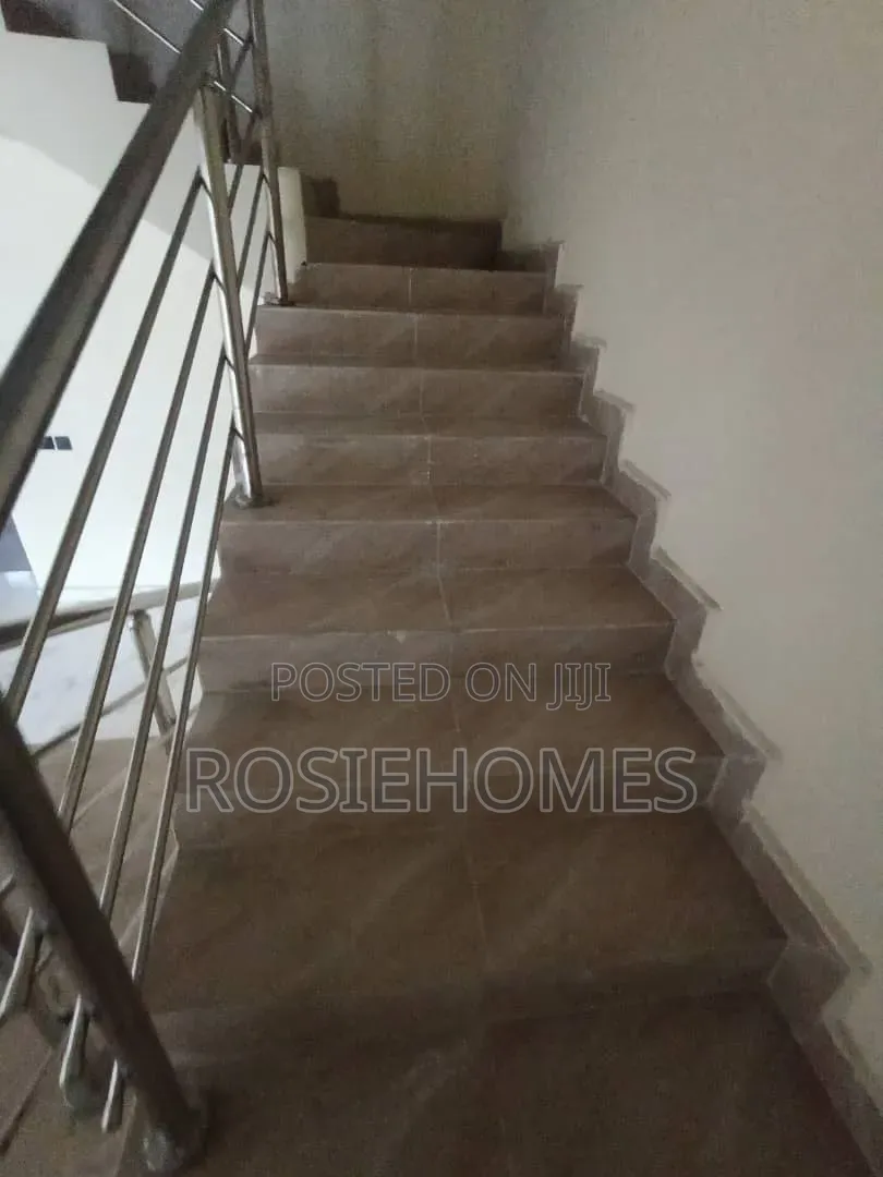 2bdrm Duplex in Ogombo, Abraham Adesanya Estate for rent in Abraham Adesanya Estate