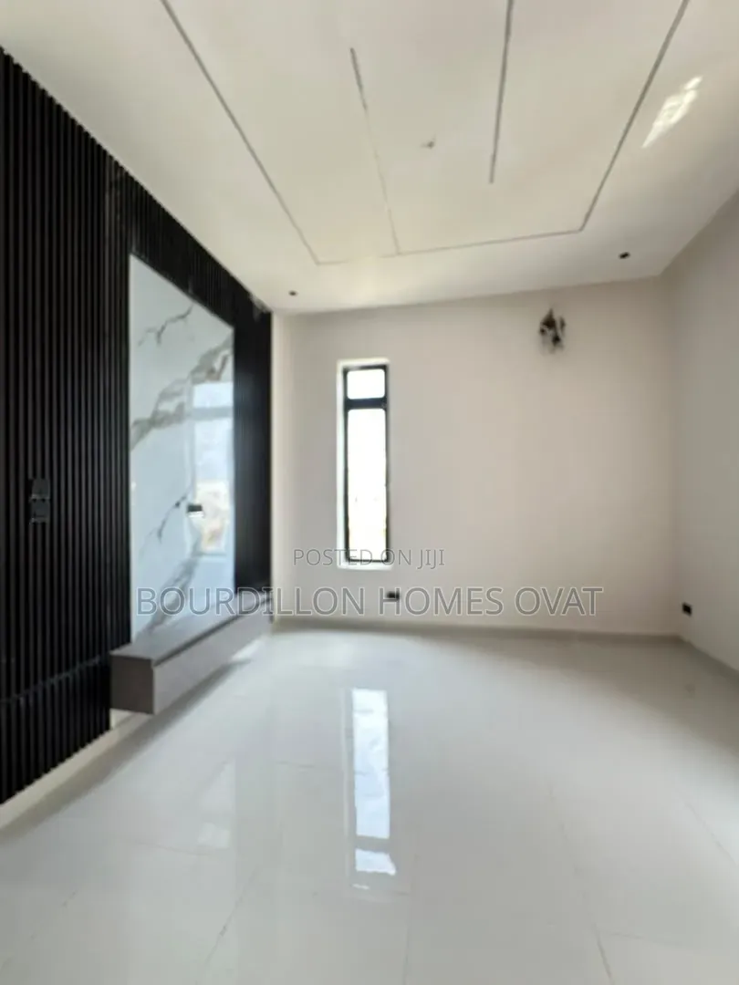 4bdrm Duplex in Ajah Lagos for sale in Ado / Ajah