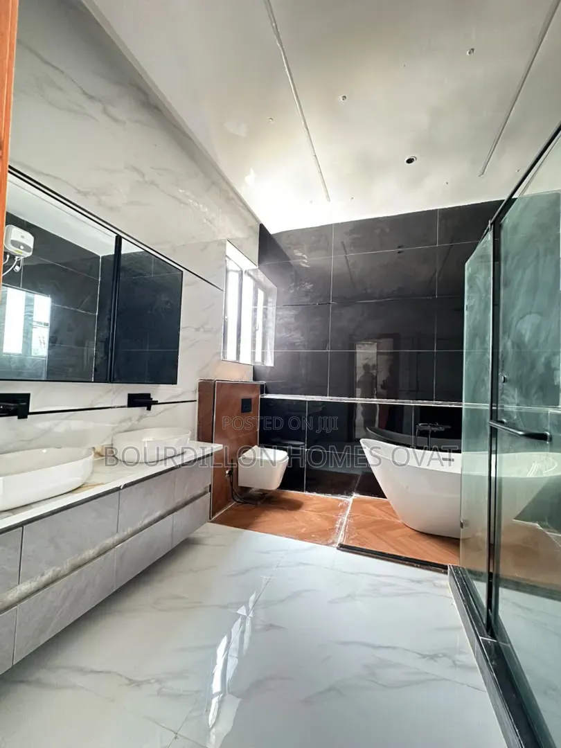 4bdrm Duplex in Ajah Lagos for sale in Ado / Ajah