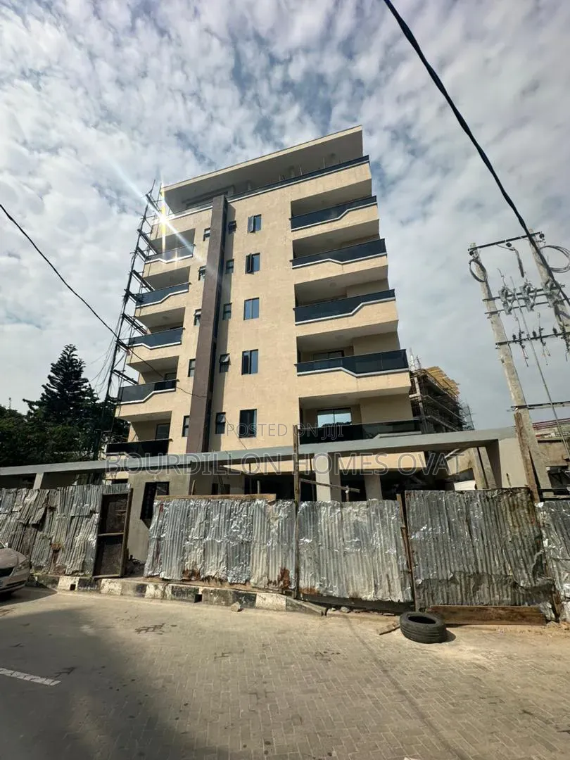 3bdrm Apartment in Old Ikoyi Lagos for sale in Old Ikoyi