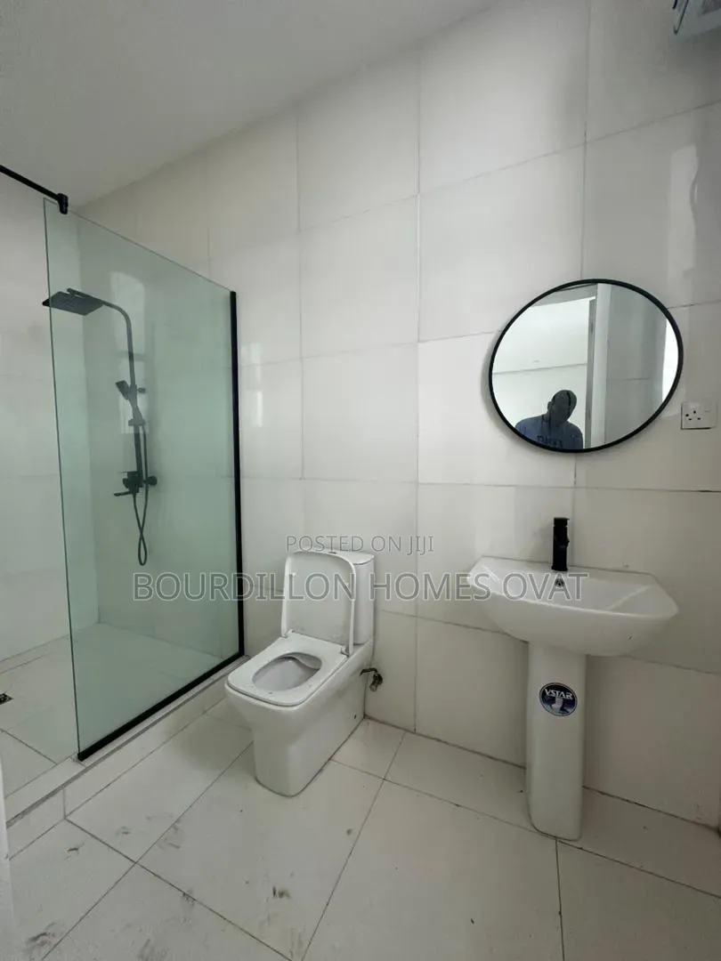 4bdrm Penthouse in Ikate Lekki Lagos for sale in Ikate