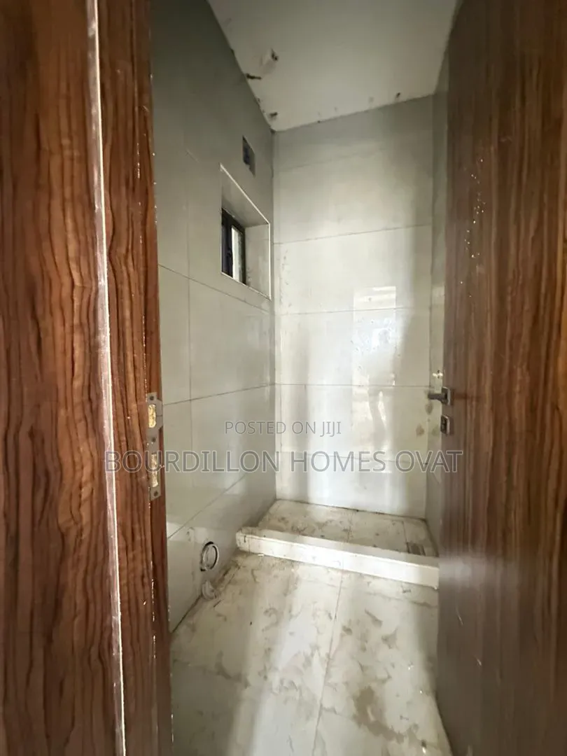 4bdrm Maisonette in Victoria Island for sale in Victoria Island Extension