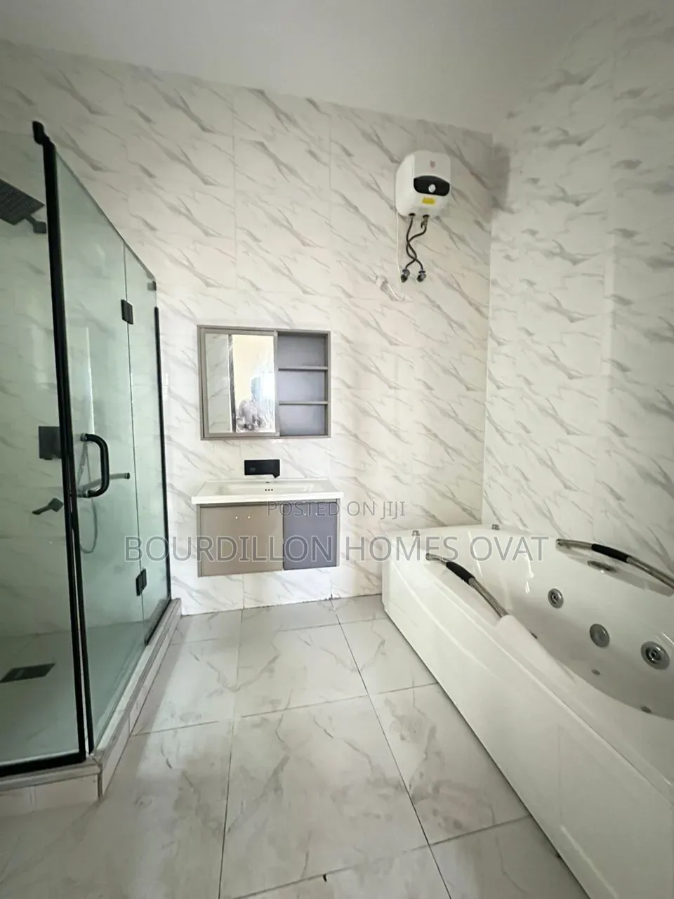 4bdrm Duplex in Orchid Lekki Lagos for sale in Lekki Expressway