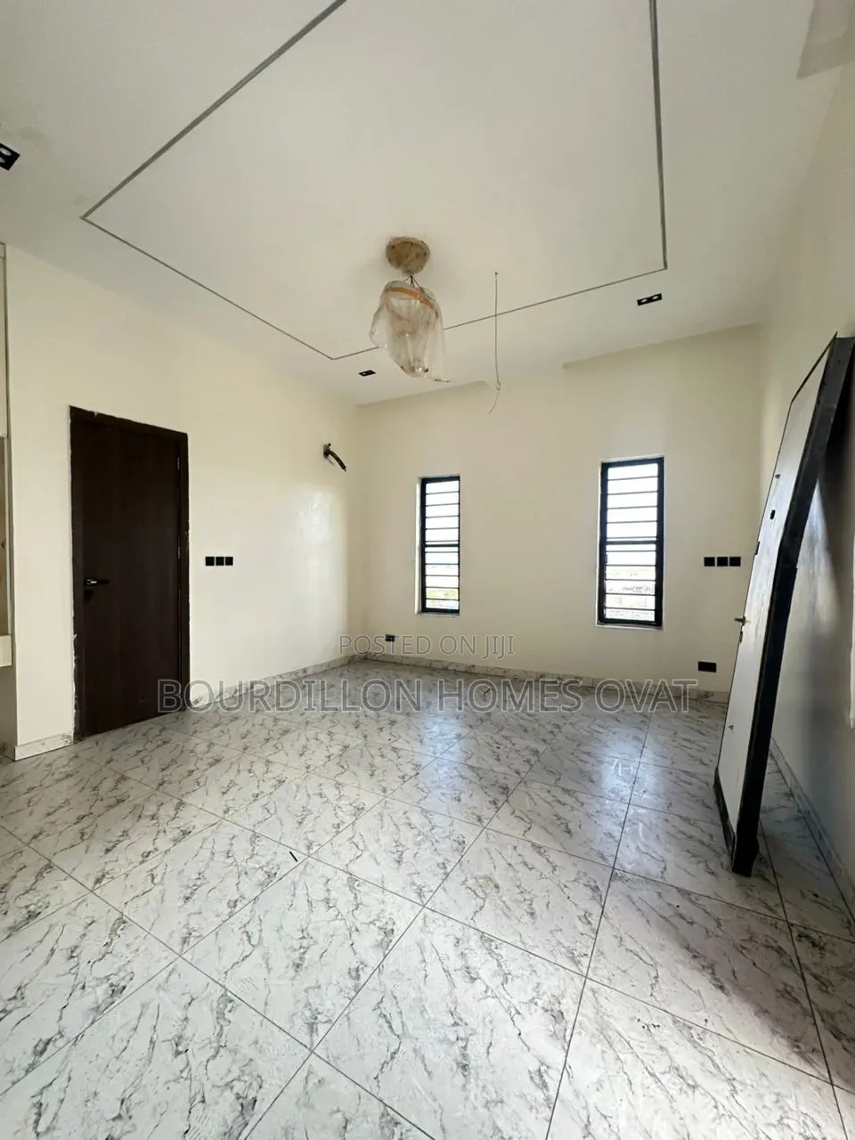 4bdrm Duplex in Orchid Lekki Lagos for sale in Lekki Expressway