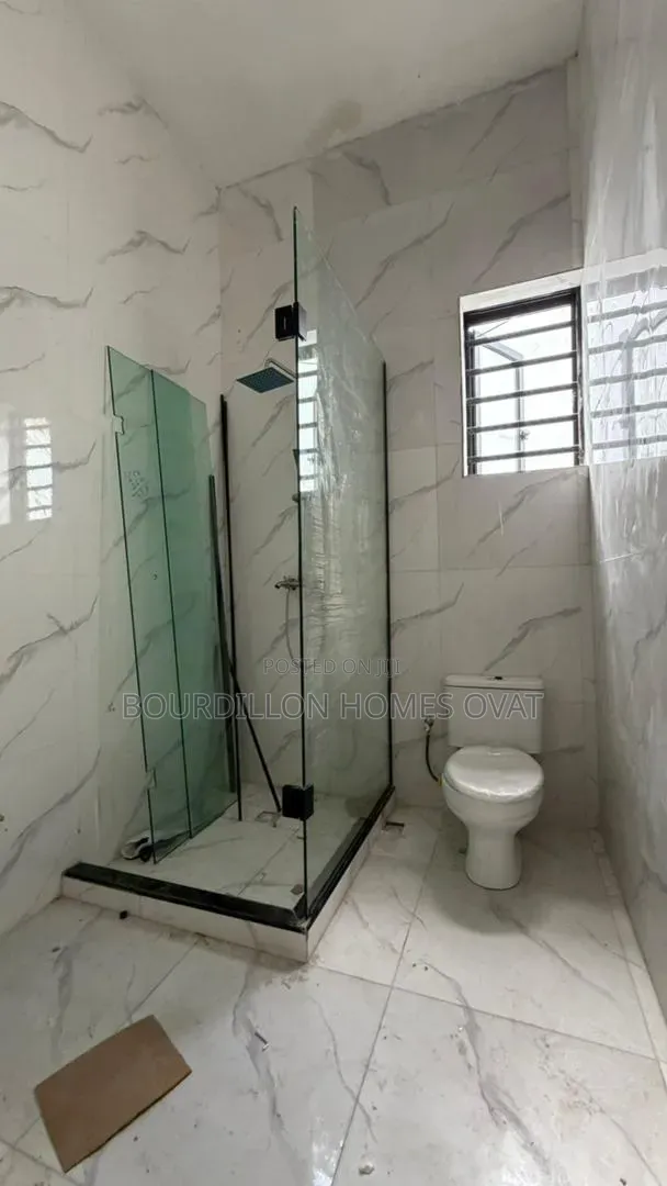 4bdrm Duplex in Ikota Lekki Lagos for sale in Ikota