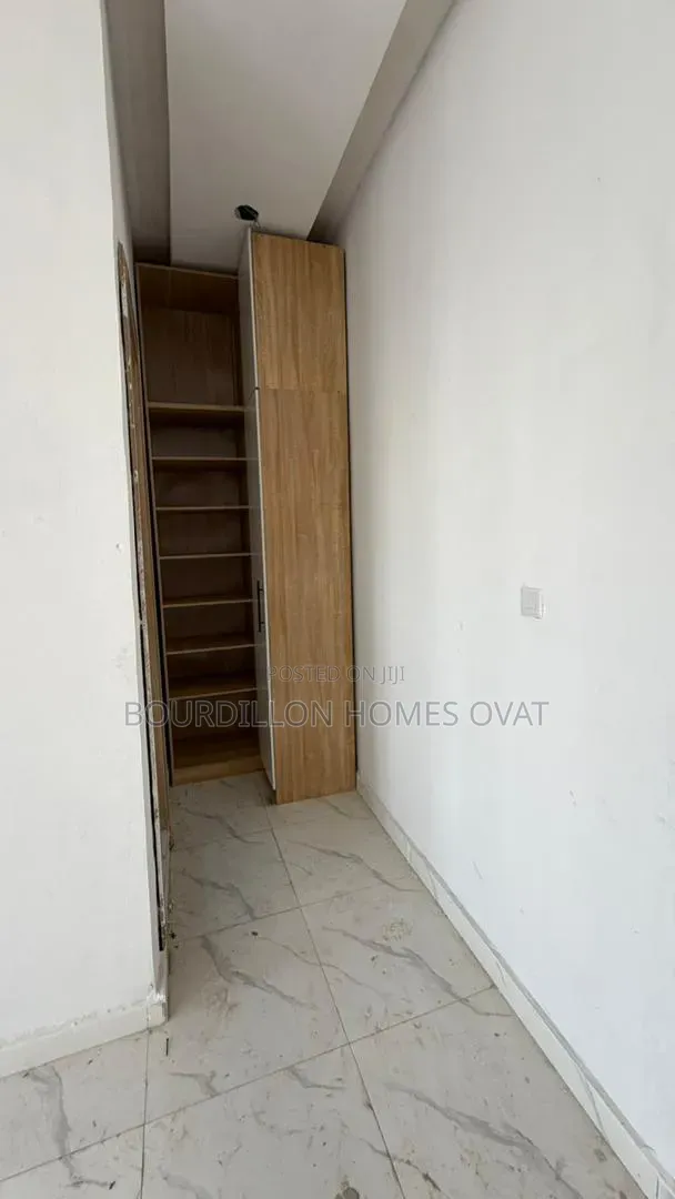 4bdrm Duplex in Ikota Lekki Lagos for sale in Ikota