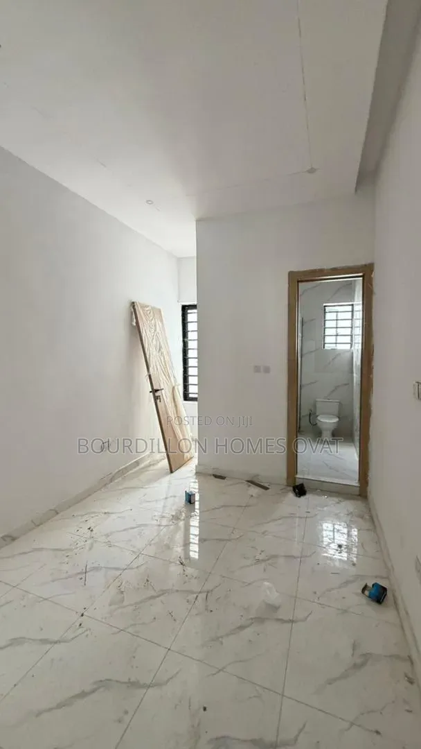 4bdrm Duplex in Ikota Lekki Lagos for sale in Ikota