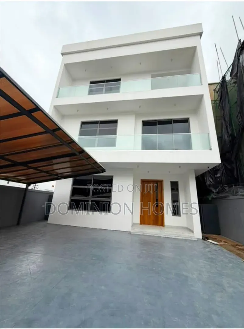 5bdrm Duplex in Lekki for sale in Lekki