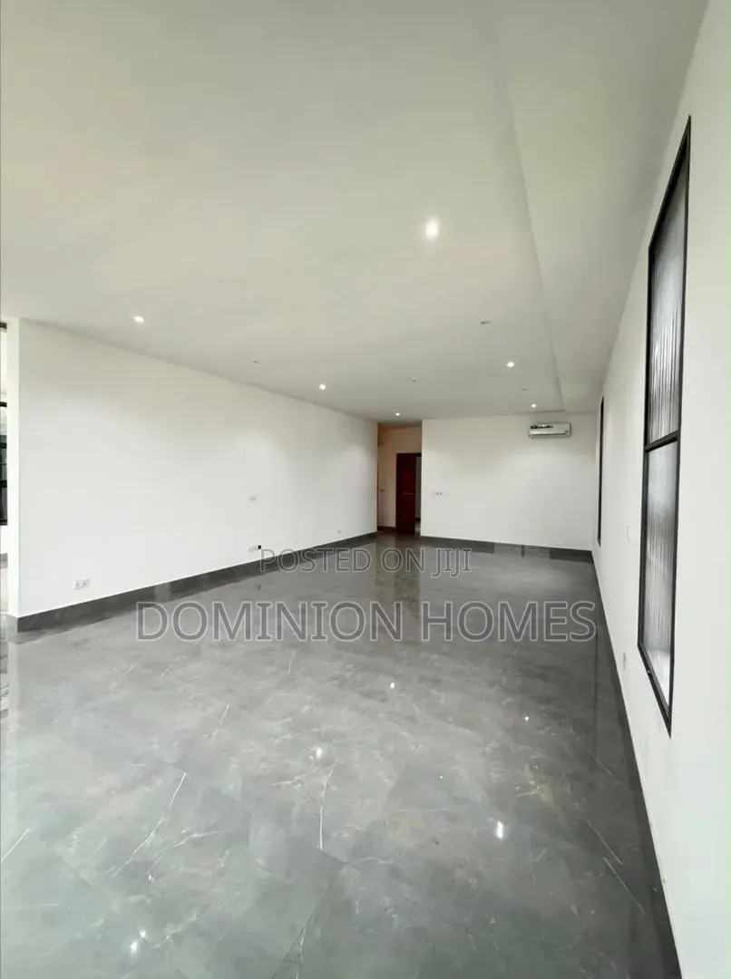 5bdrm Duplex in Lekki for sale in Lekki