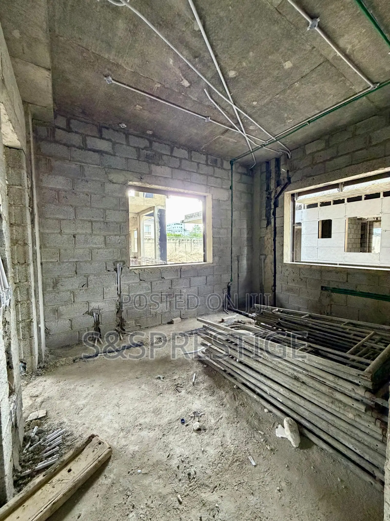 Luxury 5 Bedroom Detached Duplex With Lift, Pool and Roof Top Lounge in Banana Island