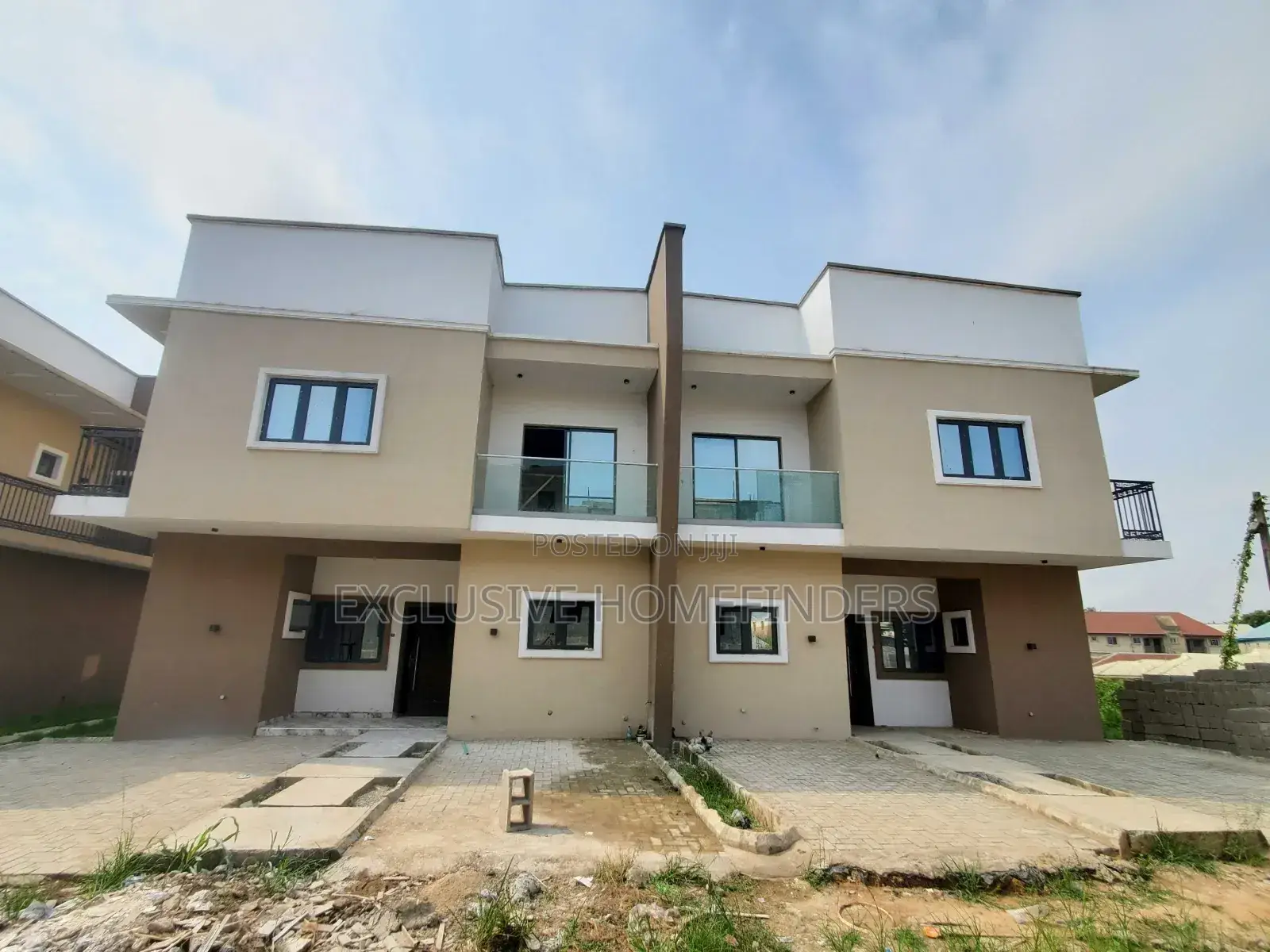 4bdrm Townhouse/Terrace in Rose Gardens, Isheri North for sale in Isheri North