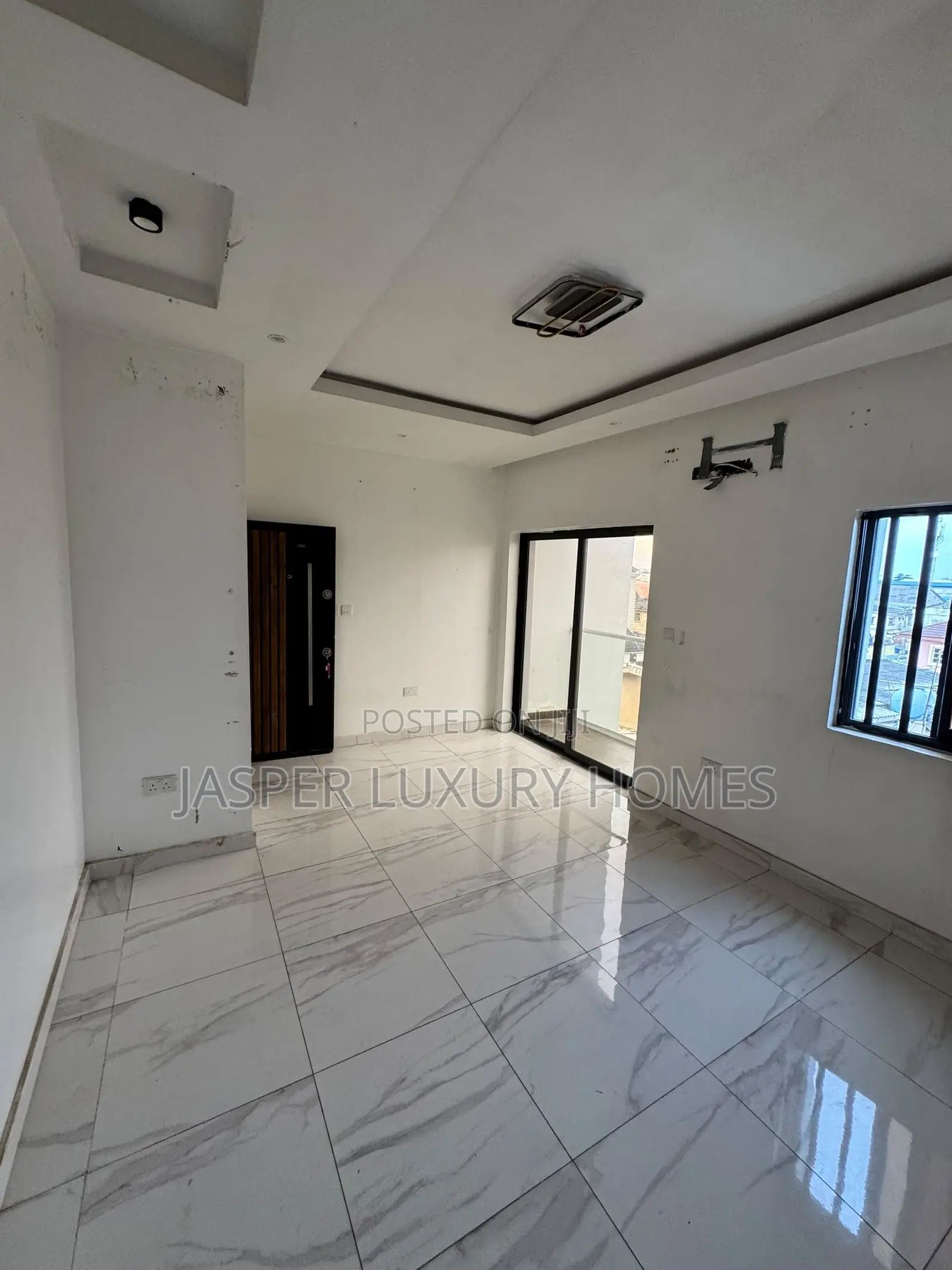 Mini Flat in Yaba for rent in Yaba