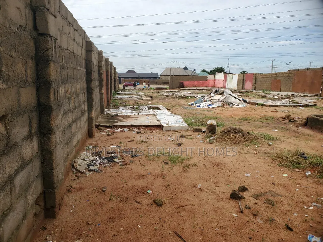 Commercial Land for Sale in Oshimili North