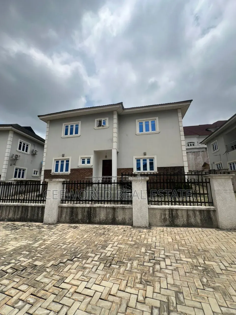 3bdrm Duplex in Jericho Gra for rent in Jericho