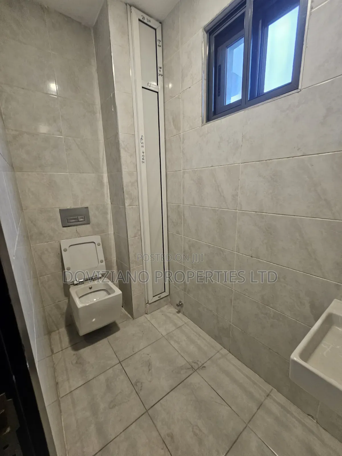 3bdrm Apartment in Ikeja GRA for rent in Ikeja GRA