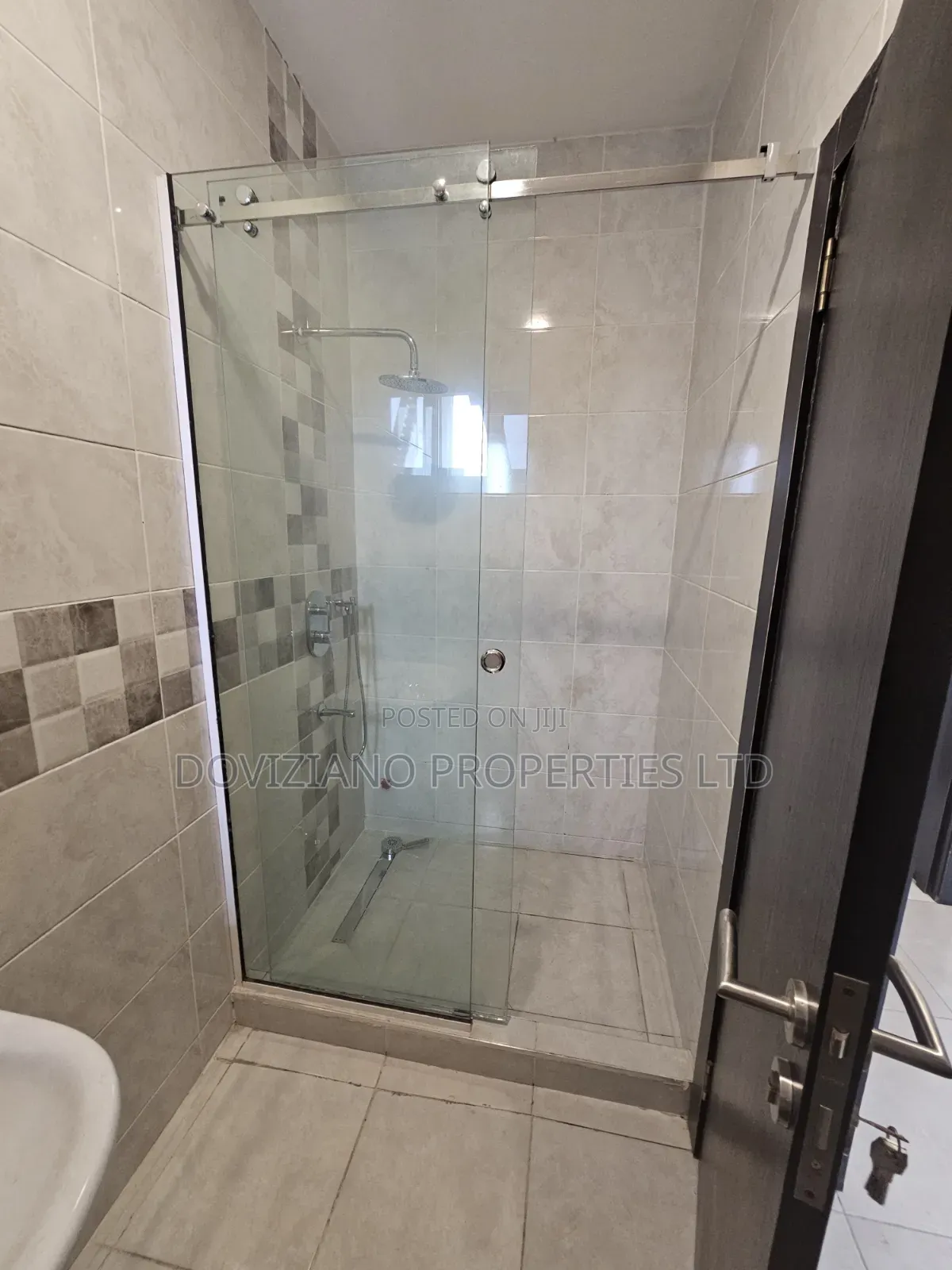 3bdrm Apartment in Ikeja GRA for rent in Ikeja GRA