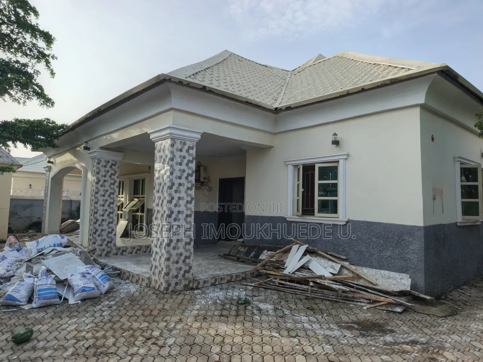 3bdrm Bungalow in Faplins Estate, Dakwo District for sale in Dakwo District