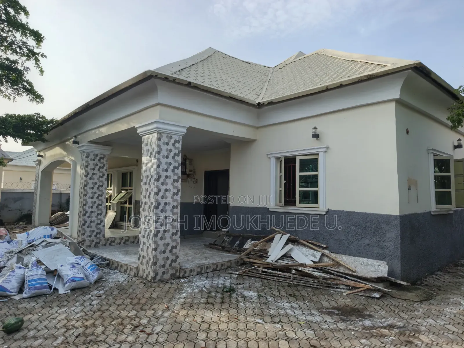 3bdrm Bungalow in Faplins Estate, Dakwo District for sale in Dakwo District