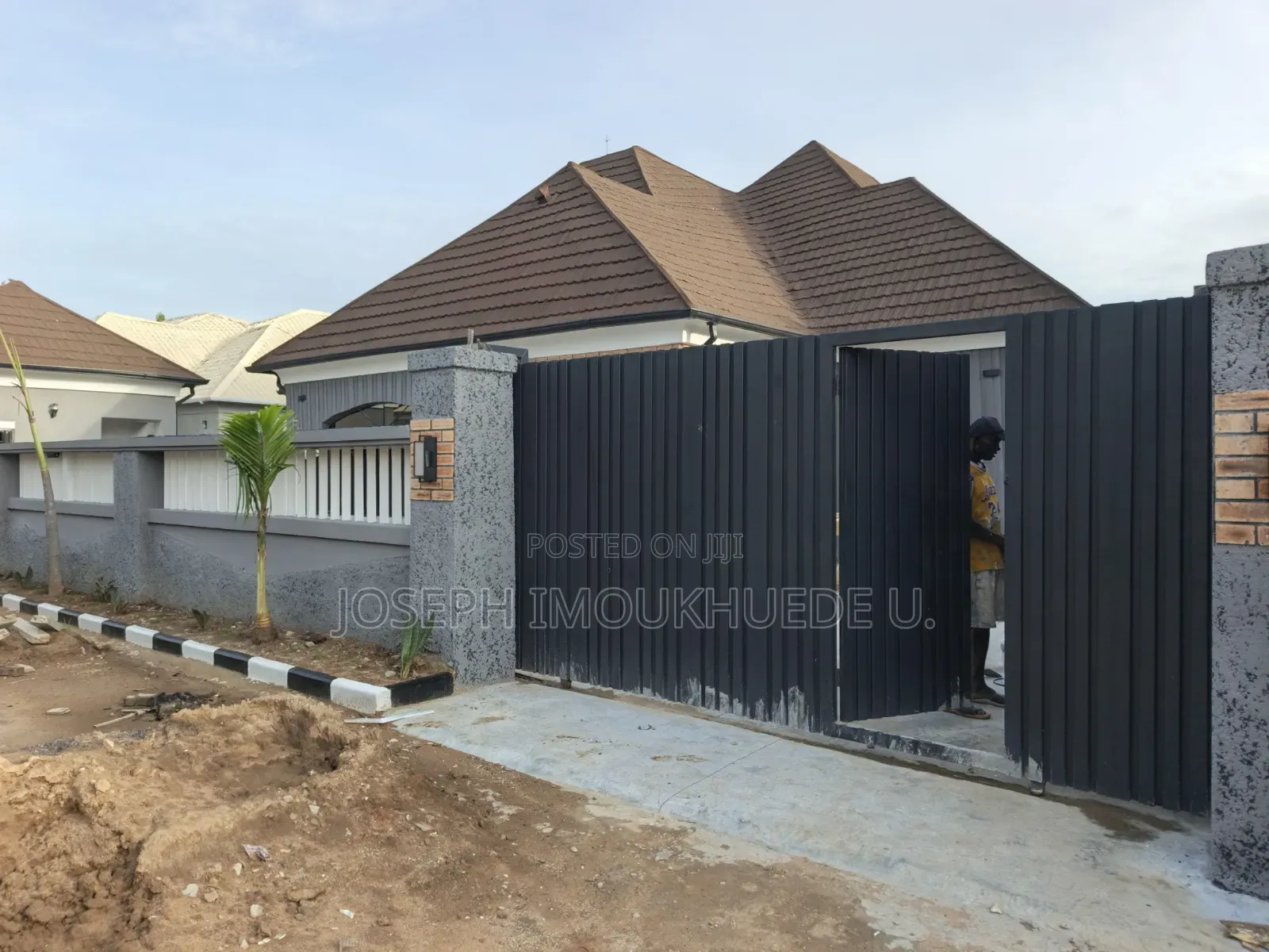 4bdrm Bungalow in Faplins Estate, Dakwo District for sale in Dakwo District