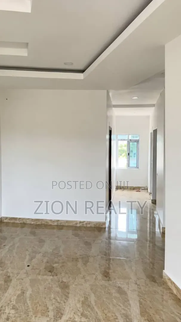 2bdrm Apartment in Blue House Area, Awoyaya for rent in Awoyaya