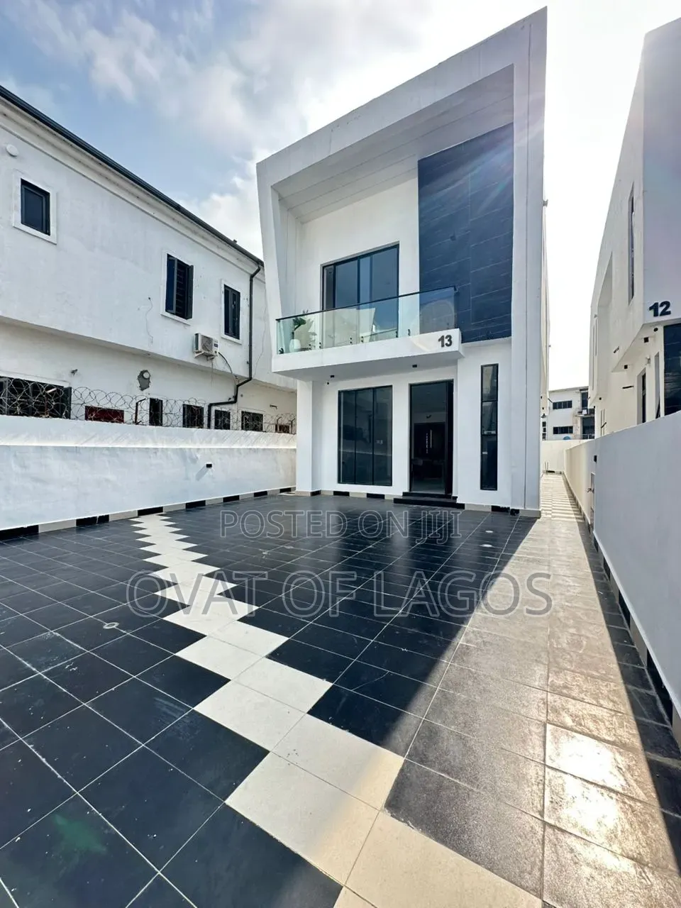 4bdrm Duplex in Orchid, Lekki Expressway for sale in Lekki Expressway