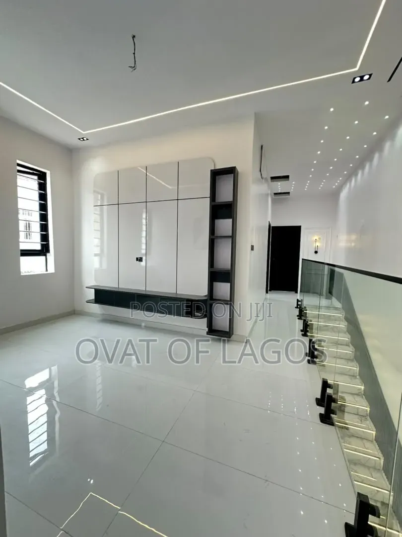 5bdrm Duplex in Lekki Palm City, Ado / Ajah for sale in Ado / Ajah