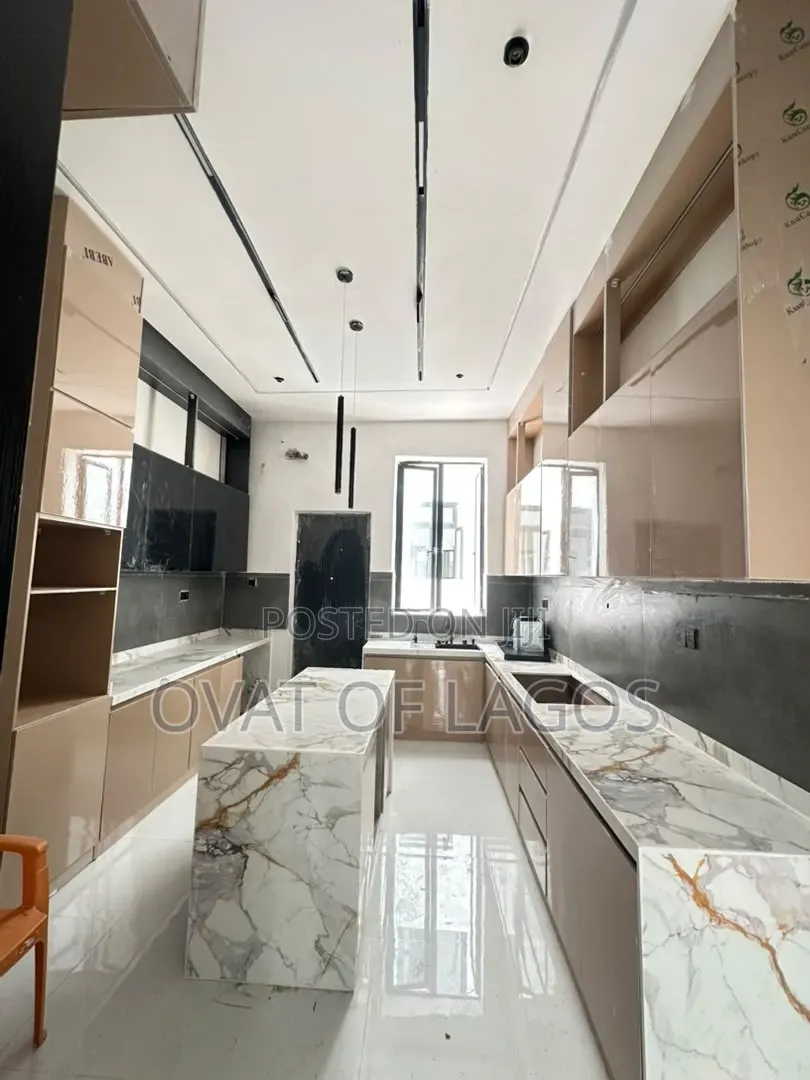 4bdrm Duplex in Ado / Ajah for sale in Ado / Ajah