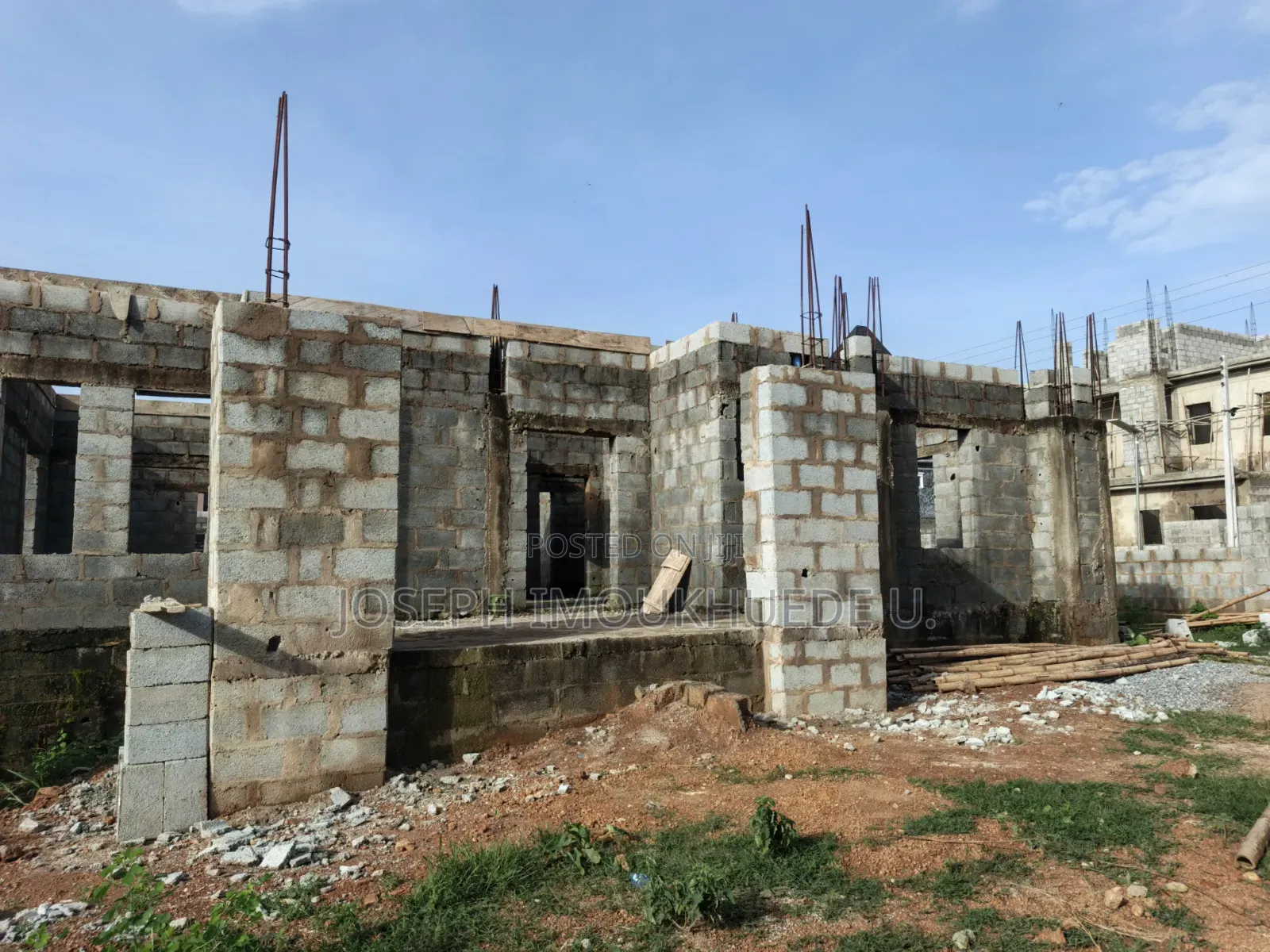 5bdrm Duplex in Faplins Estate, Dakwo District for sale in Dakwo District