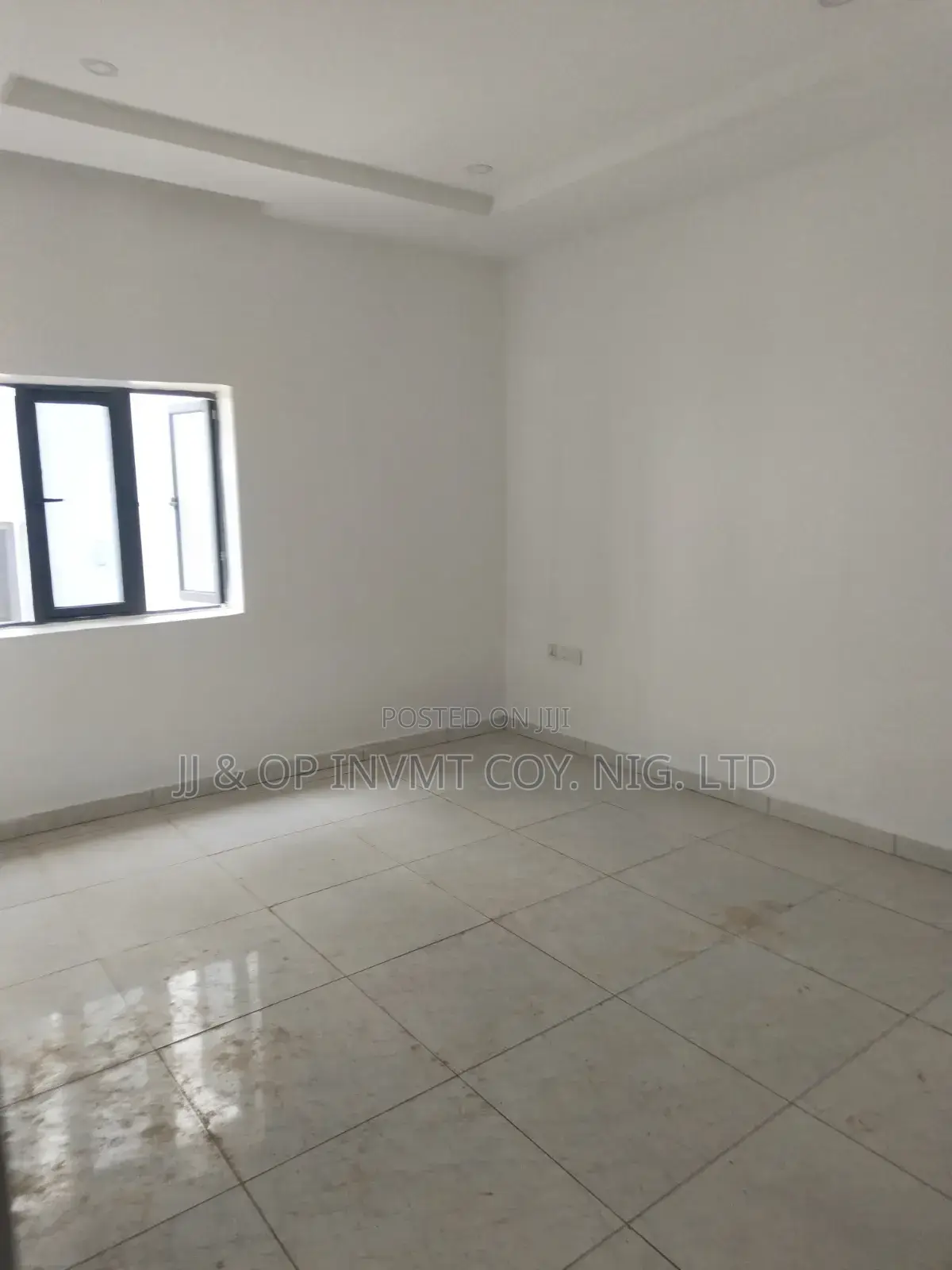 3bdrm Block of Flats in Dme, Zone B for sale in Zone B