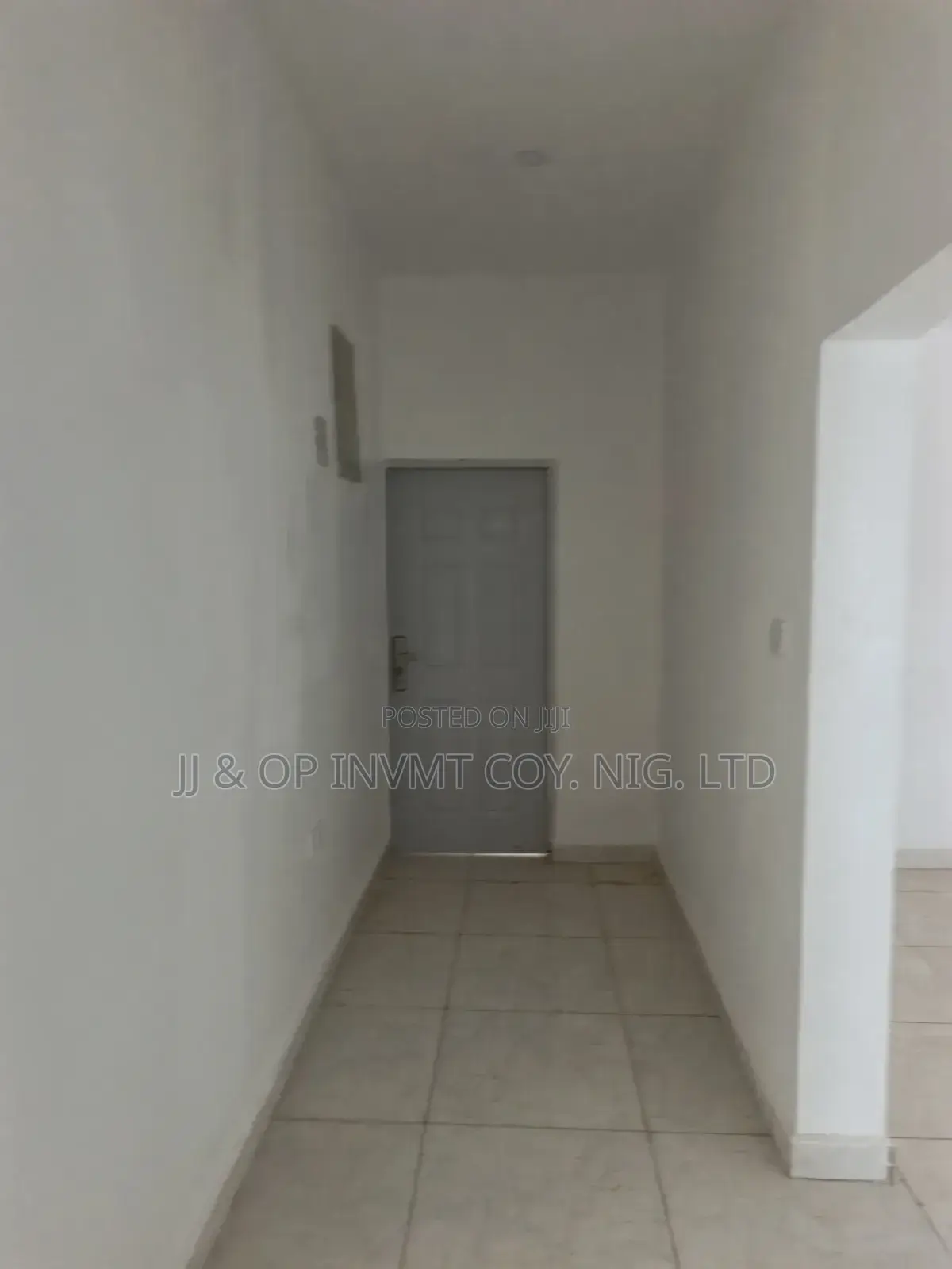 3bdrm Block of Flats in Dme, Zone B for sale in Zone B