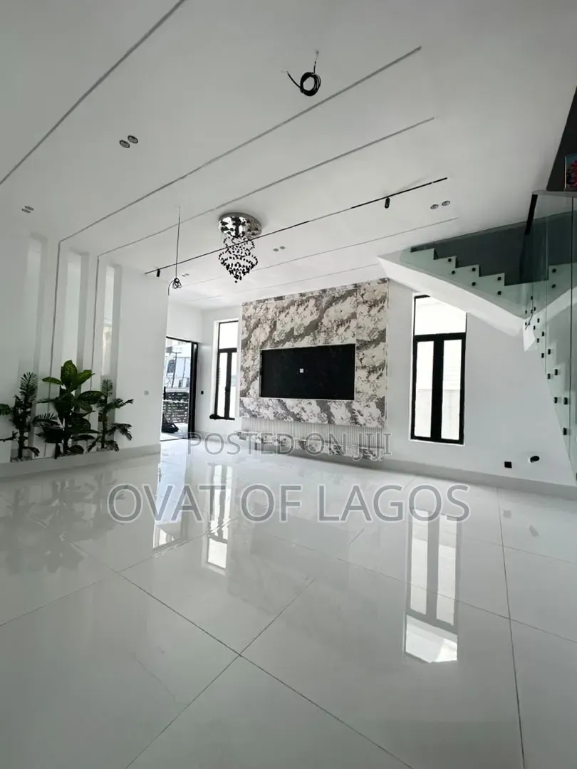 4bdrm Duplex in Ado / Ajah for sale in Ado / Ajah