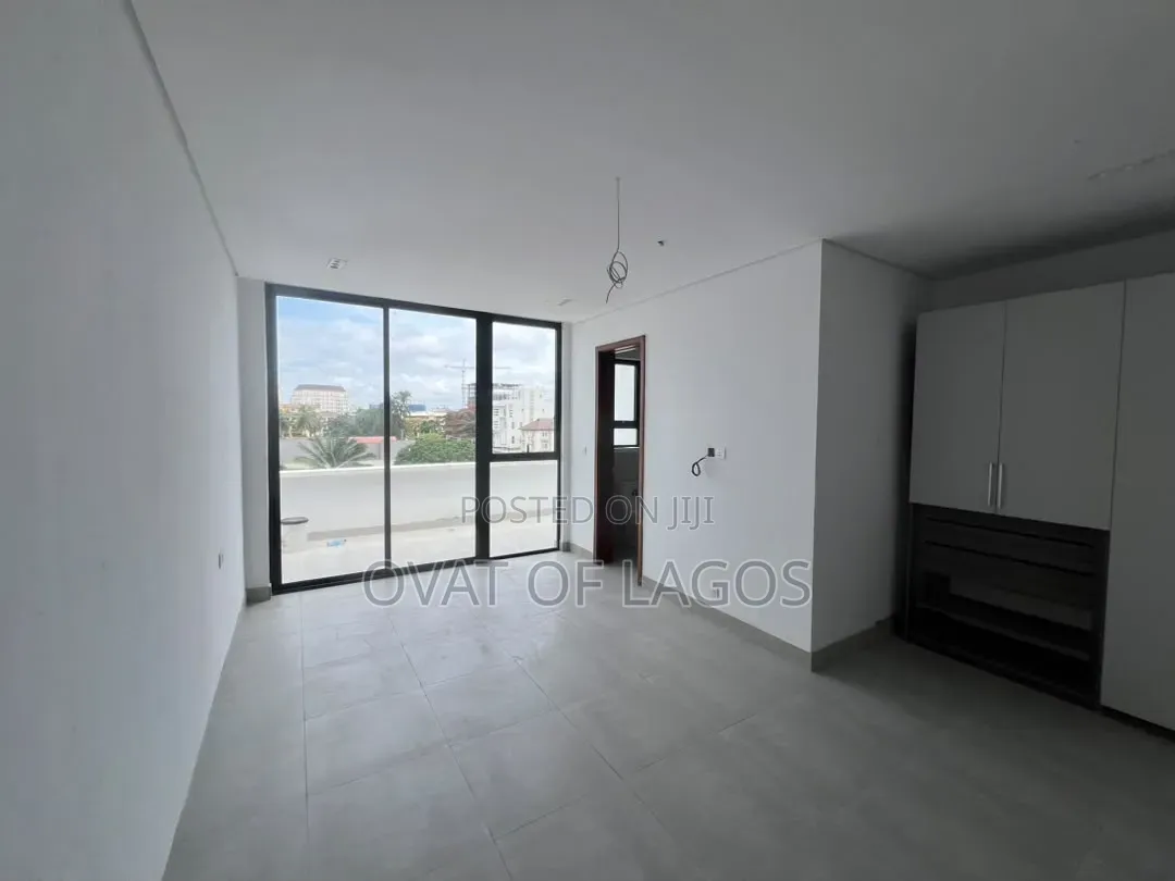 4bdrm Duplex in Victoria Island for sale in Victoria Island Extension