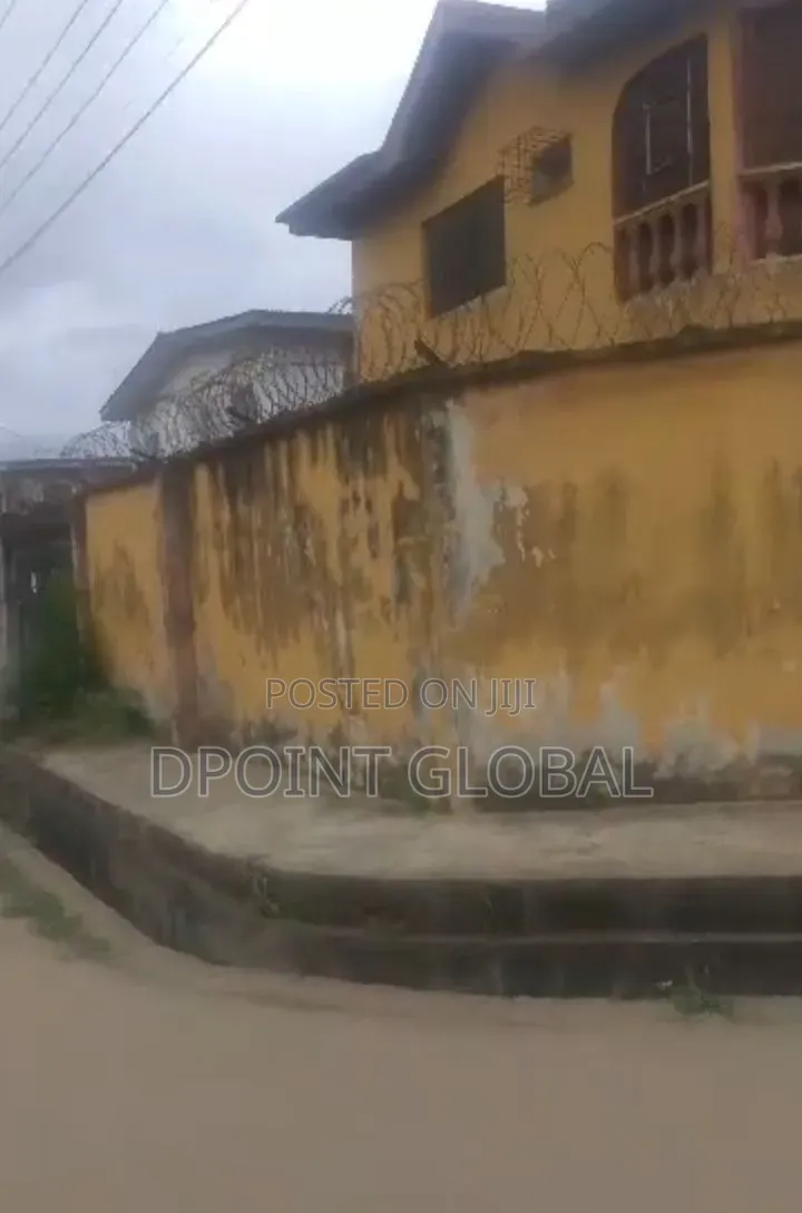 18bdrm Block of Flats in Not Estate, Shasha for sale in Shasha
