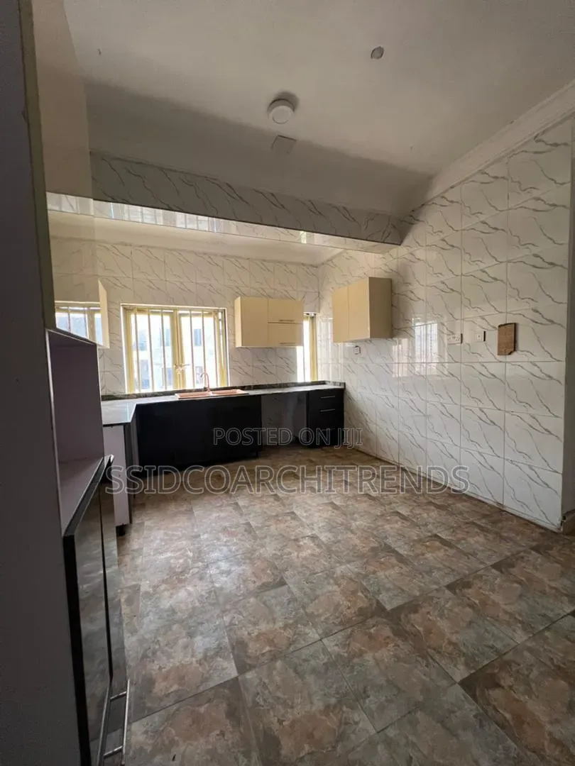 3bdrm Apartment in Call To Access, Ikate-Elegushi for rent in Ikate-Elegushi