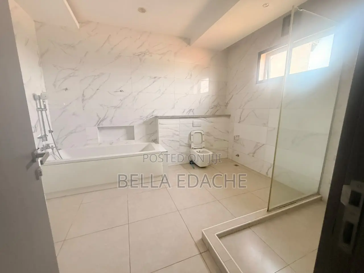 4bdrm Townhouse / Terrace in Asokoro for rent in Asokoro