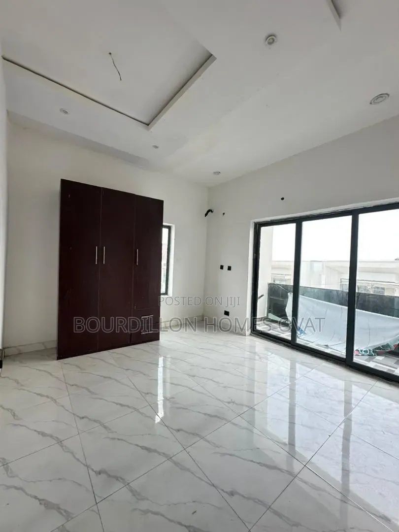2bdrm Apartment in Lekki Palm City Ajah for sale in Ado / Ajah