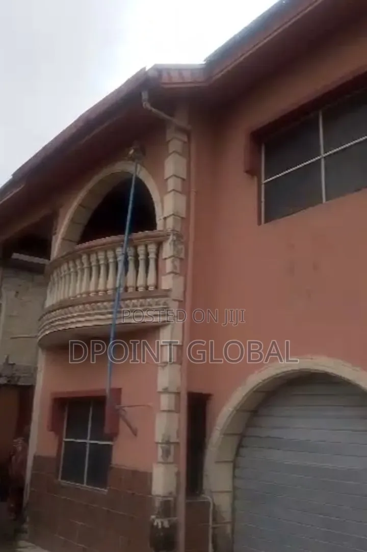 6bdrm Duplex in Not Estate, Akowonjo for sale in Akowonjo