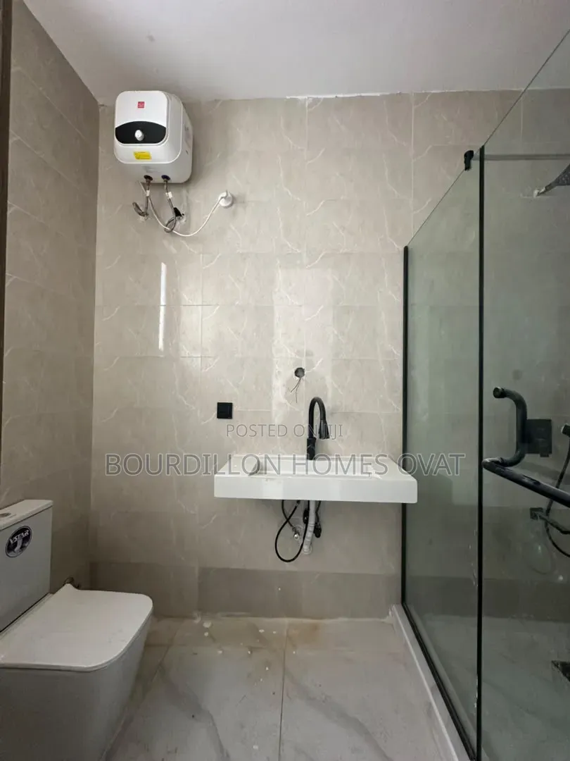 2bdrm Apartment in Ikate Lekki Lagos for sale in Ikate
