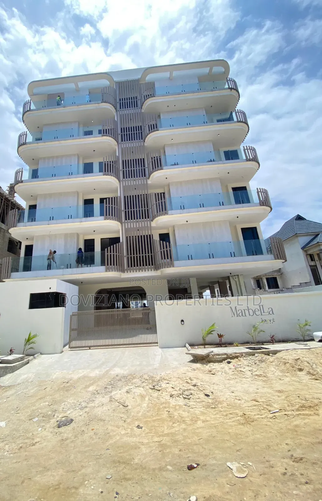 3bdrm Apartment in Lekki Phase 1 for sale in Lekki Phase 1