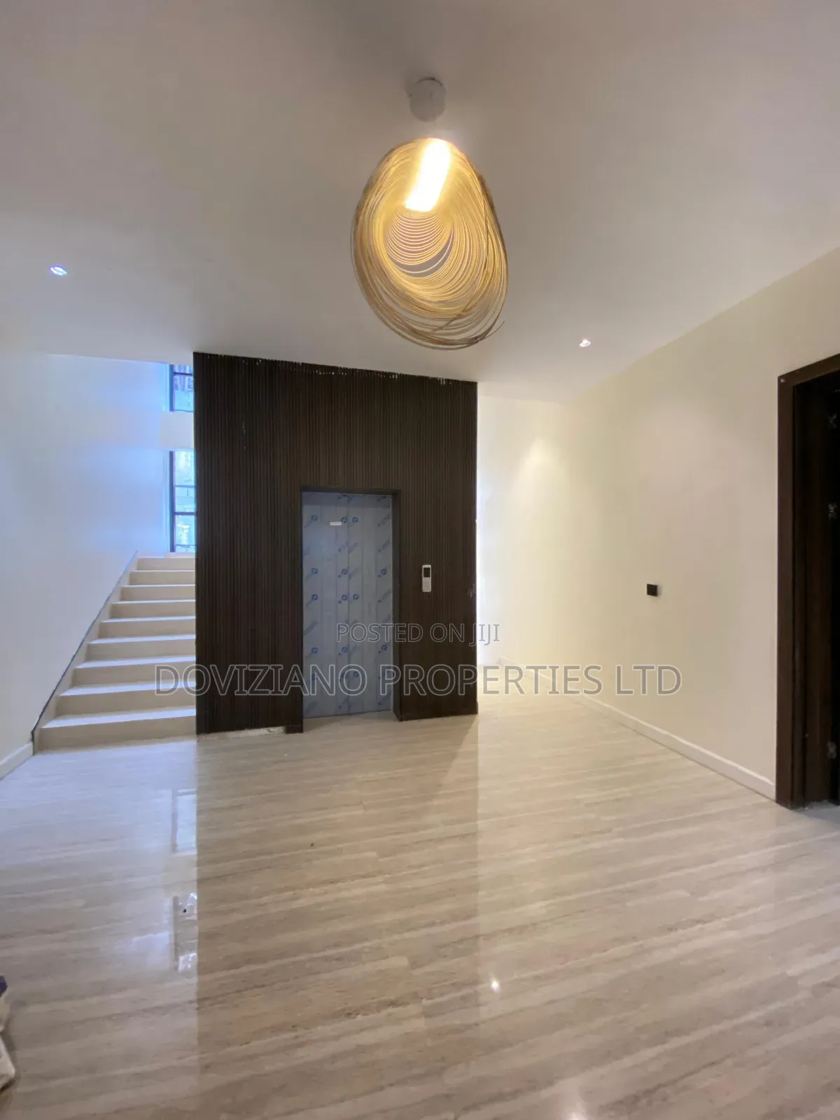 3bdrm Apartment in Lekki Phase 1 for sale in Lekki Phase 1