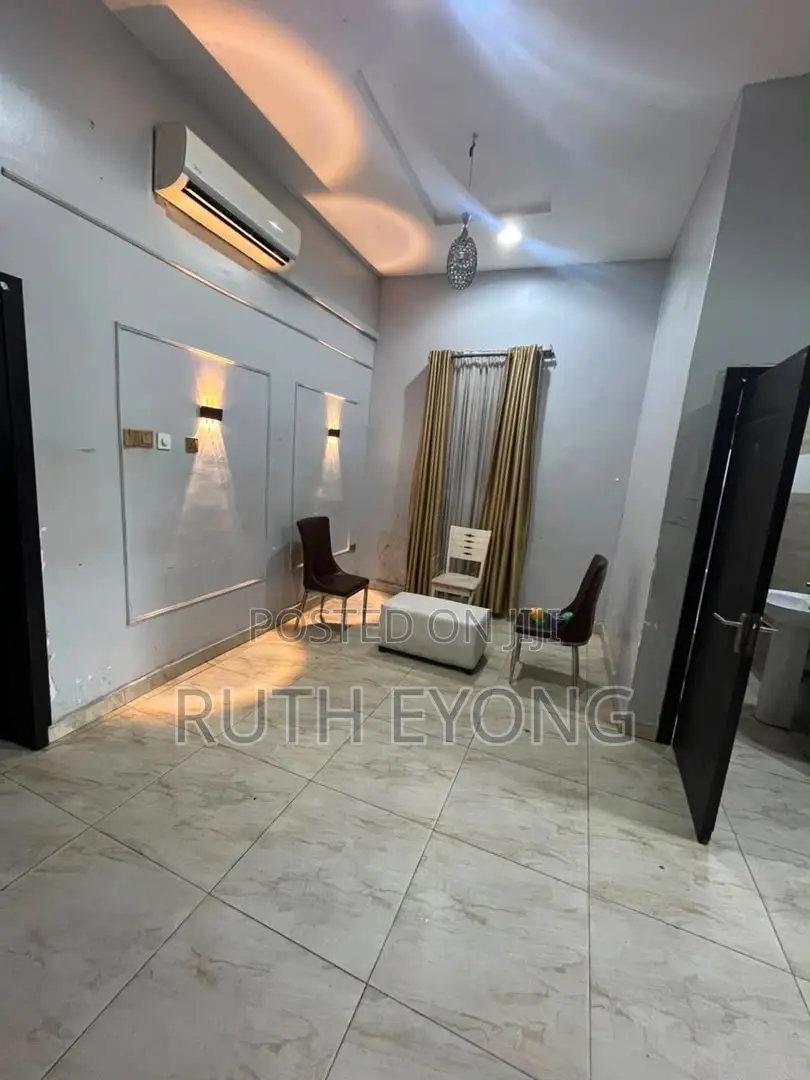 4bdrm Apartment in Chevron for rent in Chevron
