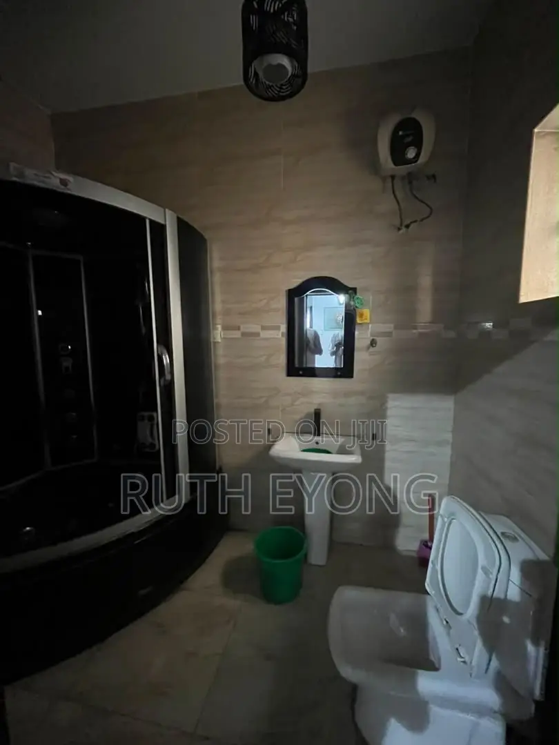 4bdrm Apartment in Chevron for rent in Chevron