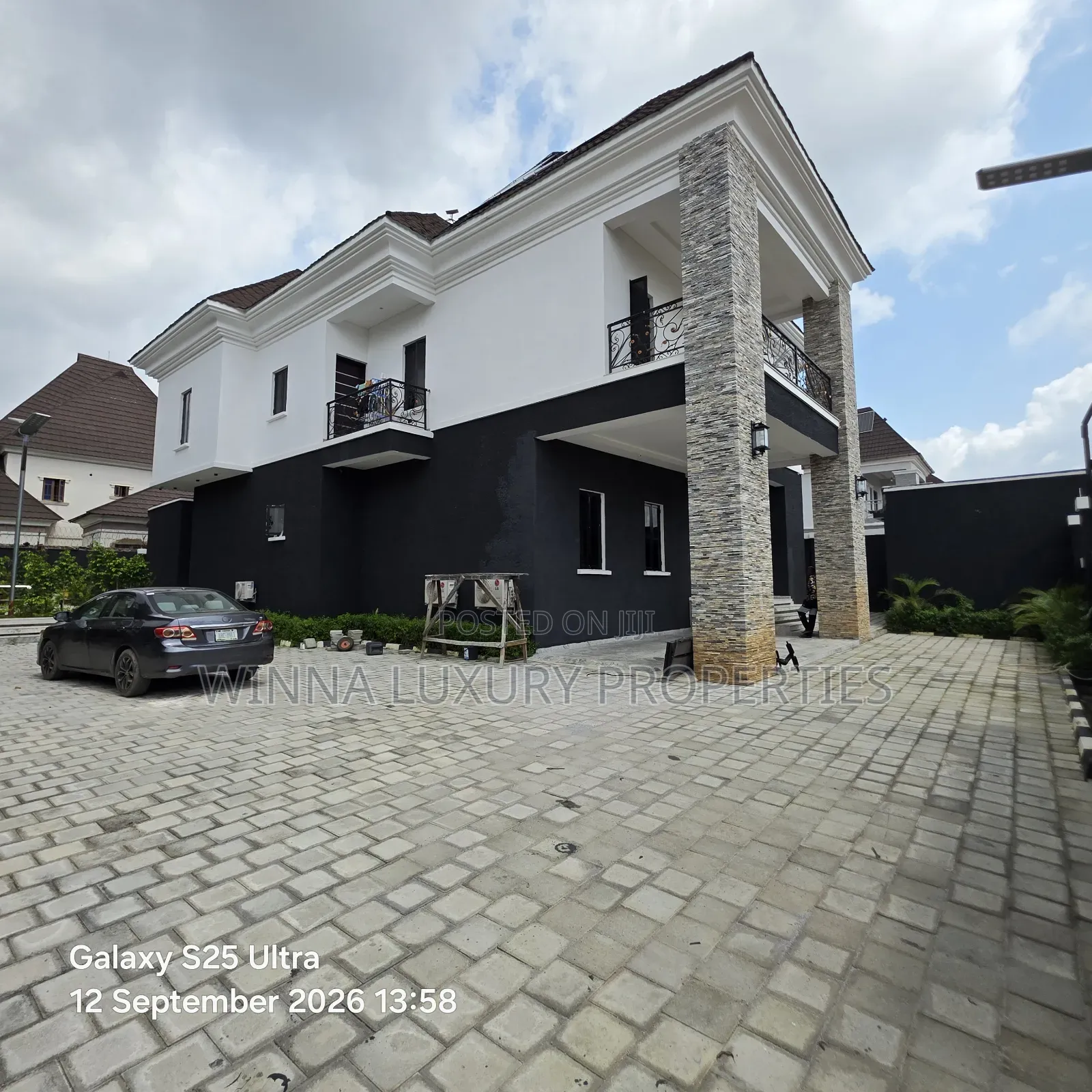 5bdrm Duplex in Light House Estate, Lugbe District for sale in Lugbe District