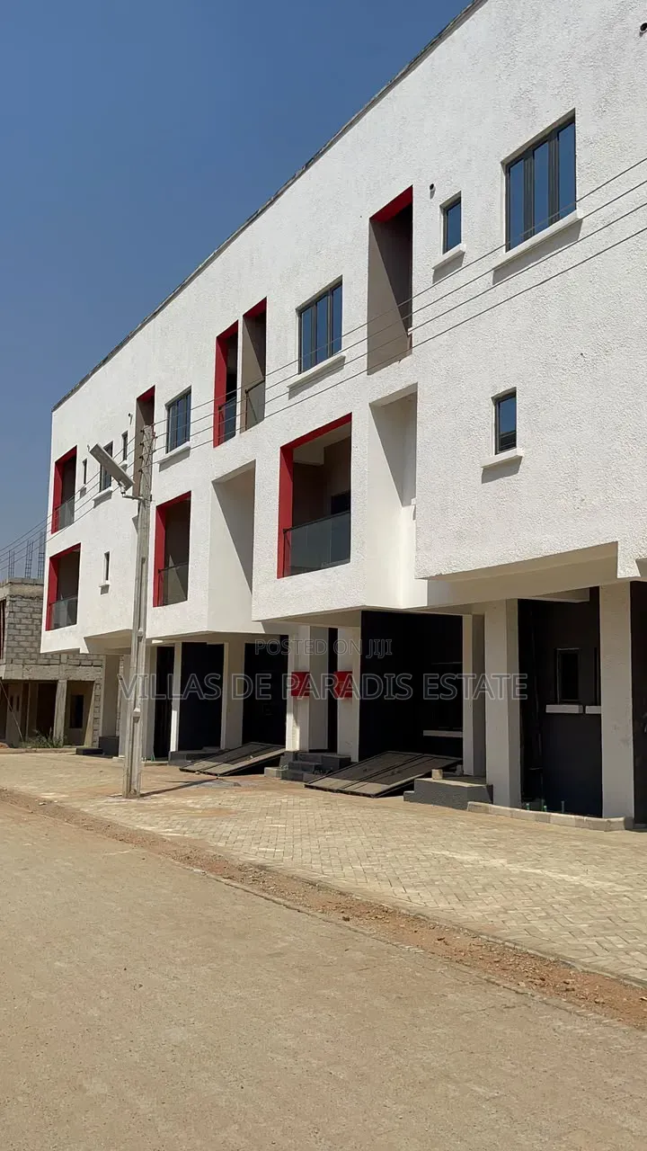 3bdrm Maisonette in Villas De Paradis, Gudu for sale in Gudu