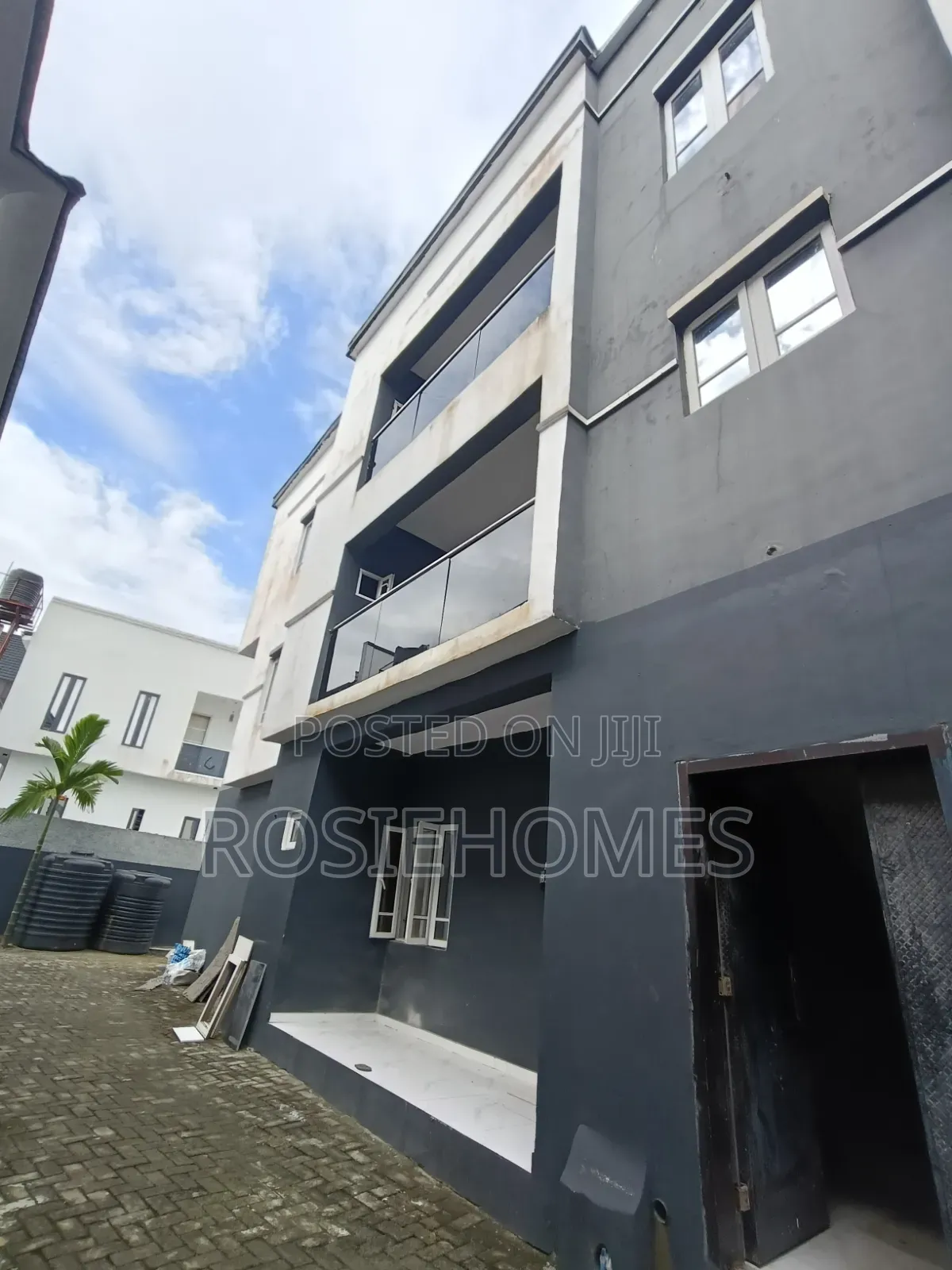 2bdrm Block of Flats in Sangotedo for sale in Sangotedo