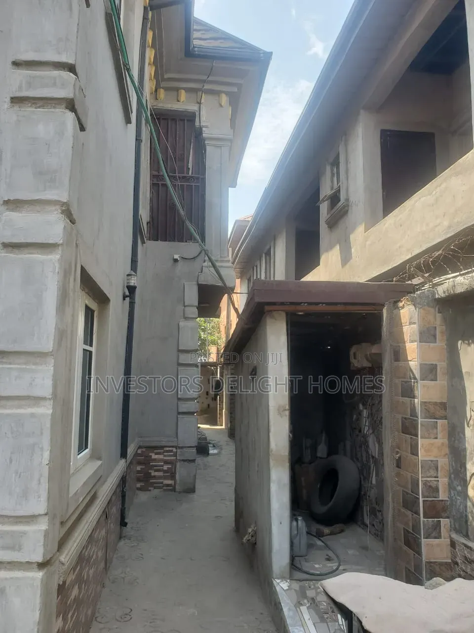 6bdrm Duplex in Oshimili South for sale in Oshimili South