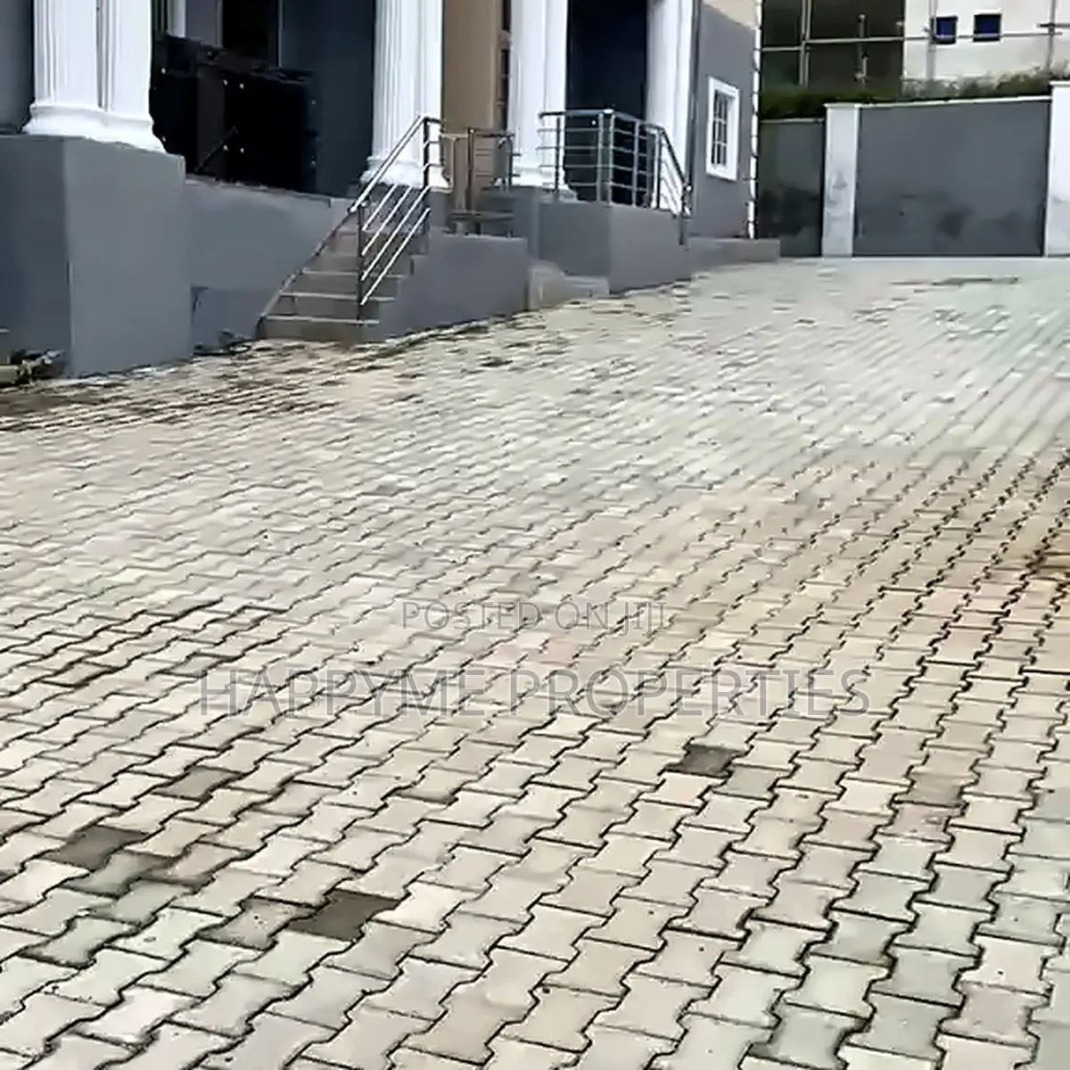 Furnished 3bdrm Block of Flats in Katampe (Main) for sale in Katampe (Main)