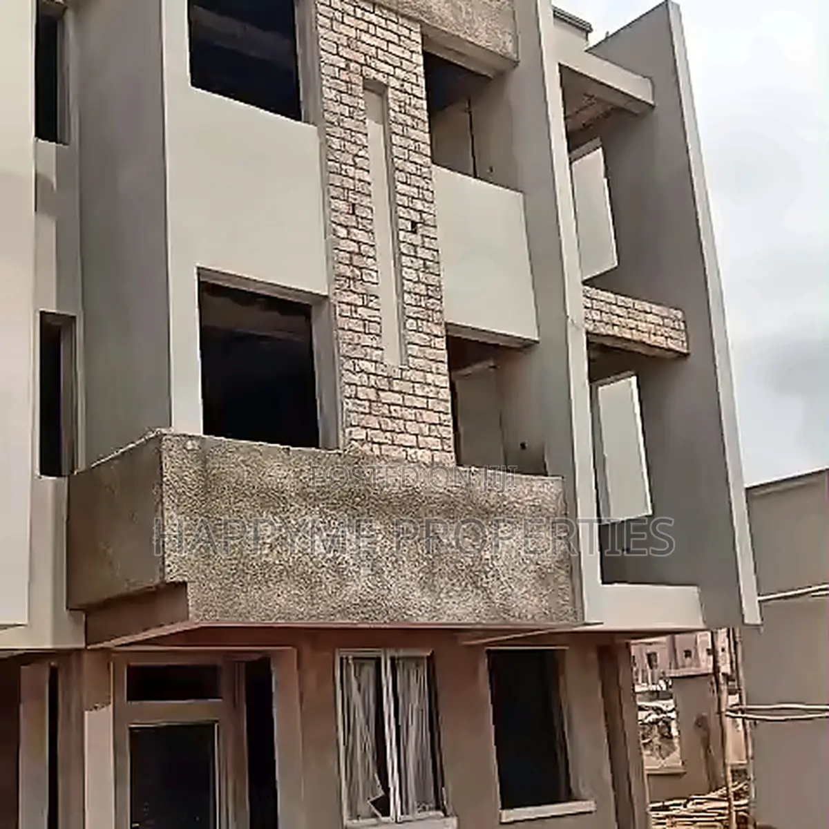 4bdrm Duplex in Guzape District for Sale in Guzape District